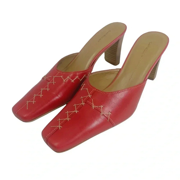 Vintage Danelle Red Leather Stitched Heels Women's Size 8.5 - Picture 1 of 9